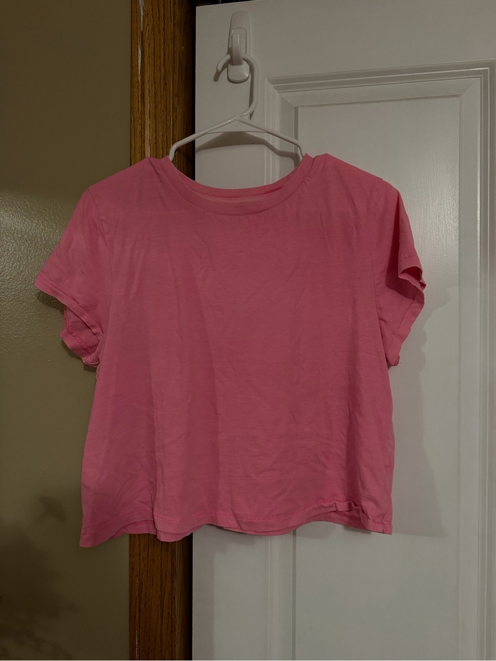 Universal Thread Pink Crewneck Short Sleeve Tee